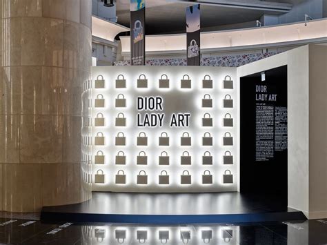 lady Dior exhibit